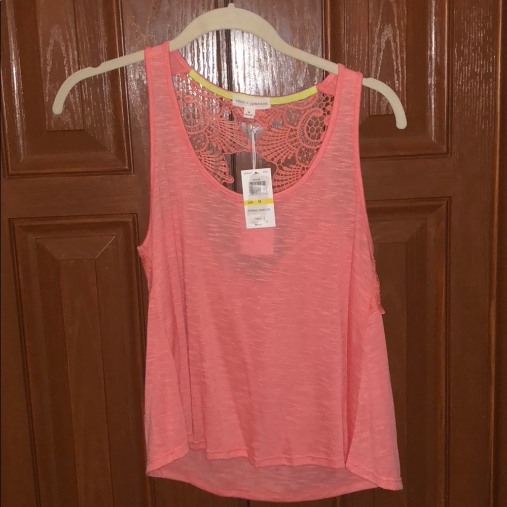 Pink tank top
